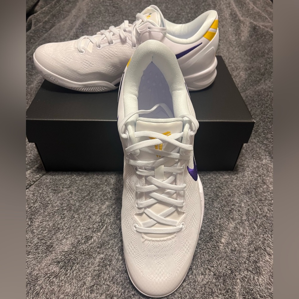 Nike Kobe VIII Protro Shoes